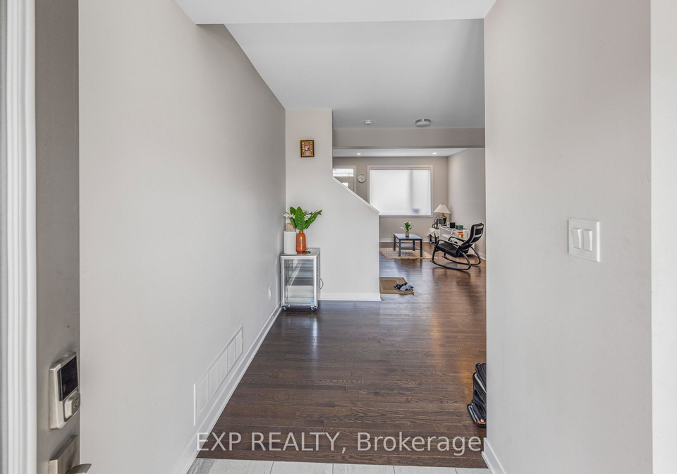 1919-elevation-road-ottawa-ontario-x13616426
