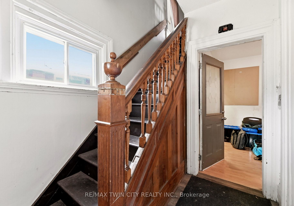 13-usher-street-brantford-ontario-x13616488