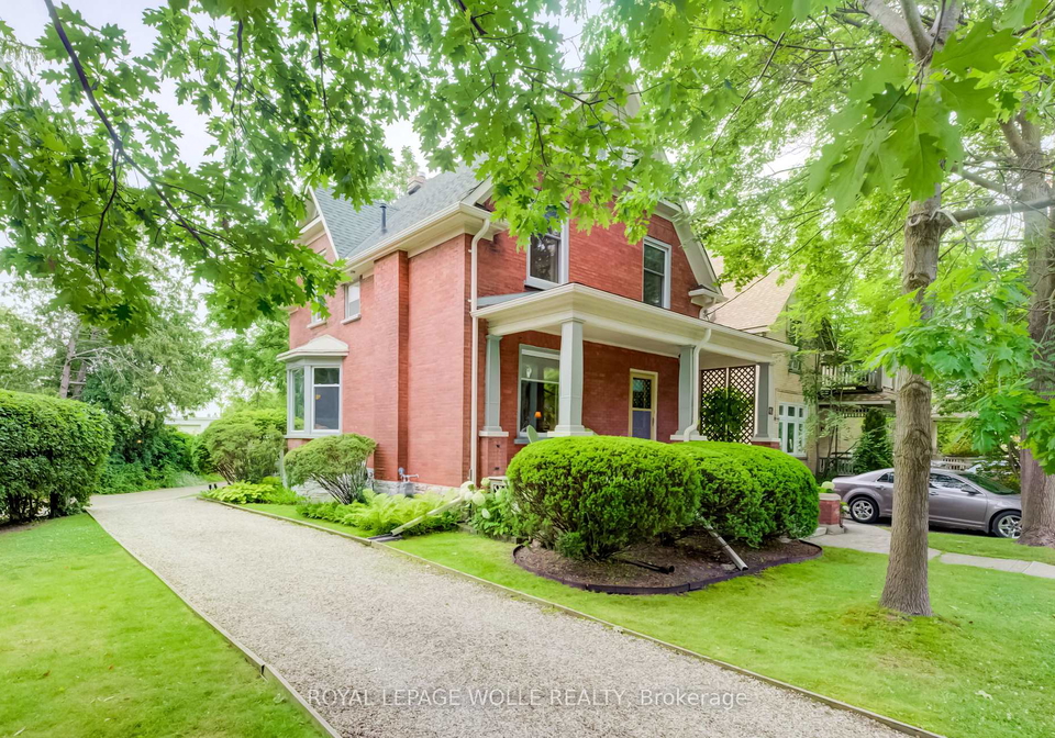46-ellen-street-w-kitchener-ontario-x13616668