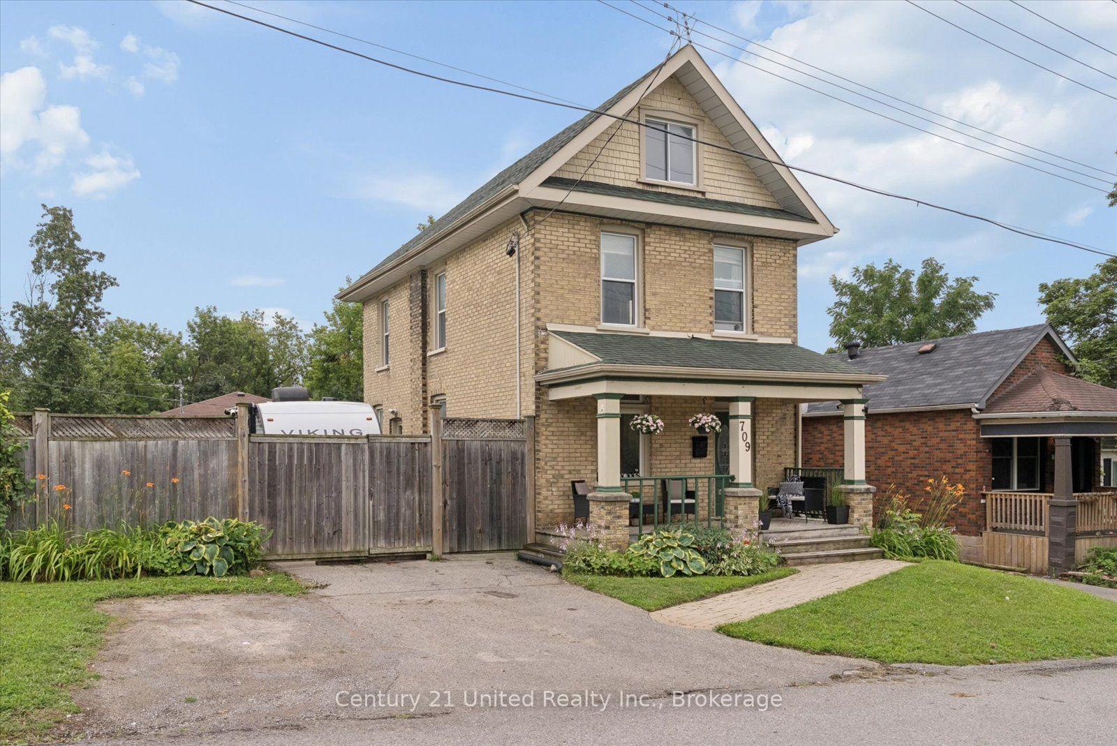 709-third-avenue-peterborough-ontario-x13616772