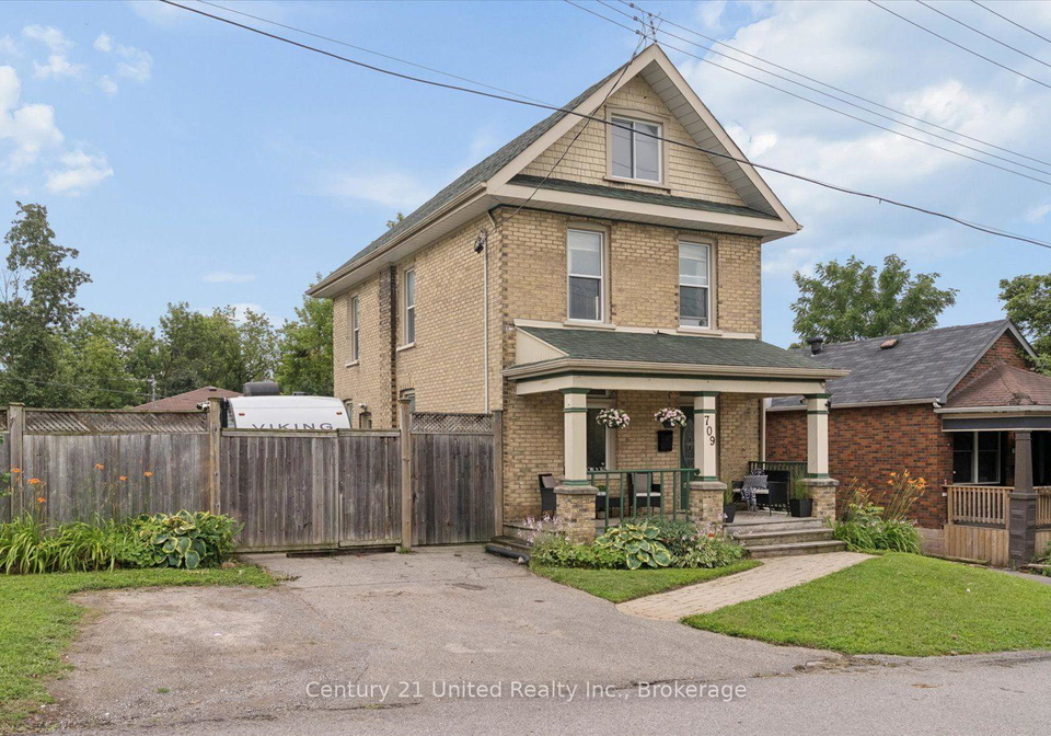 709-third-avenue-peterborough-ontario-x13616772