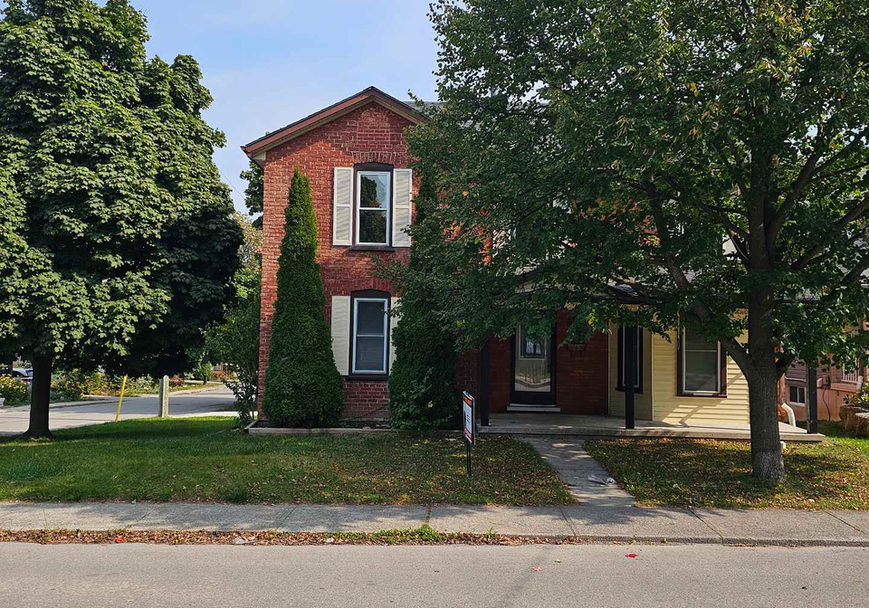 86-victoria-street-n-woodstock-ontario-x13616924