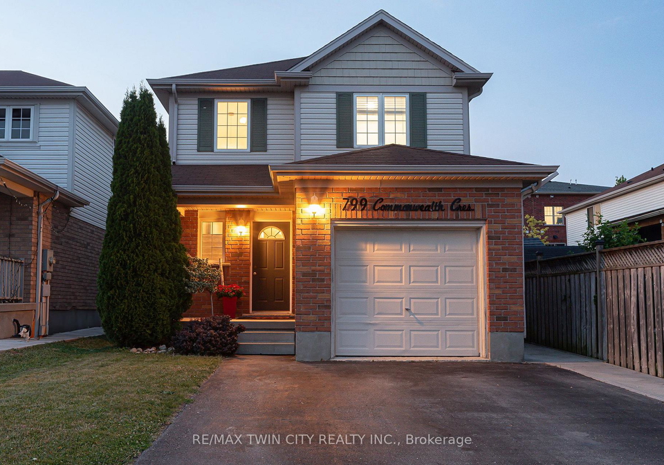 799-commonwealth-crescent-kitchener-ontario-x13617054