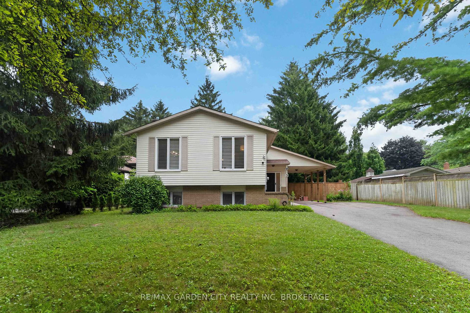 3-fallingbrook-drive-pelham-ontario-x13617092