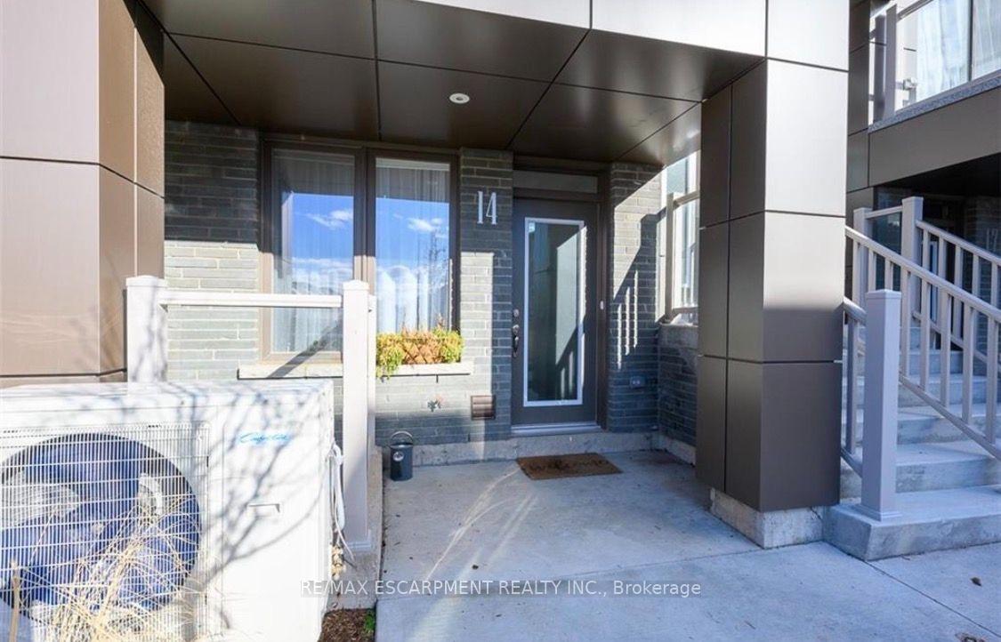 261-skinner-road-hamilton-ontario-x13617110