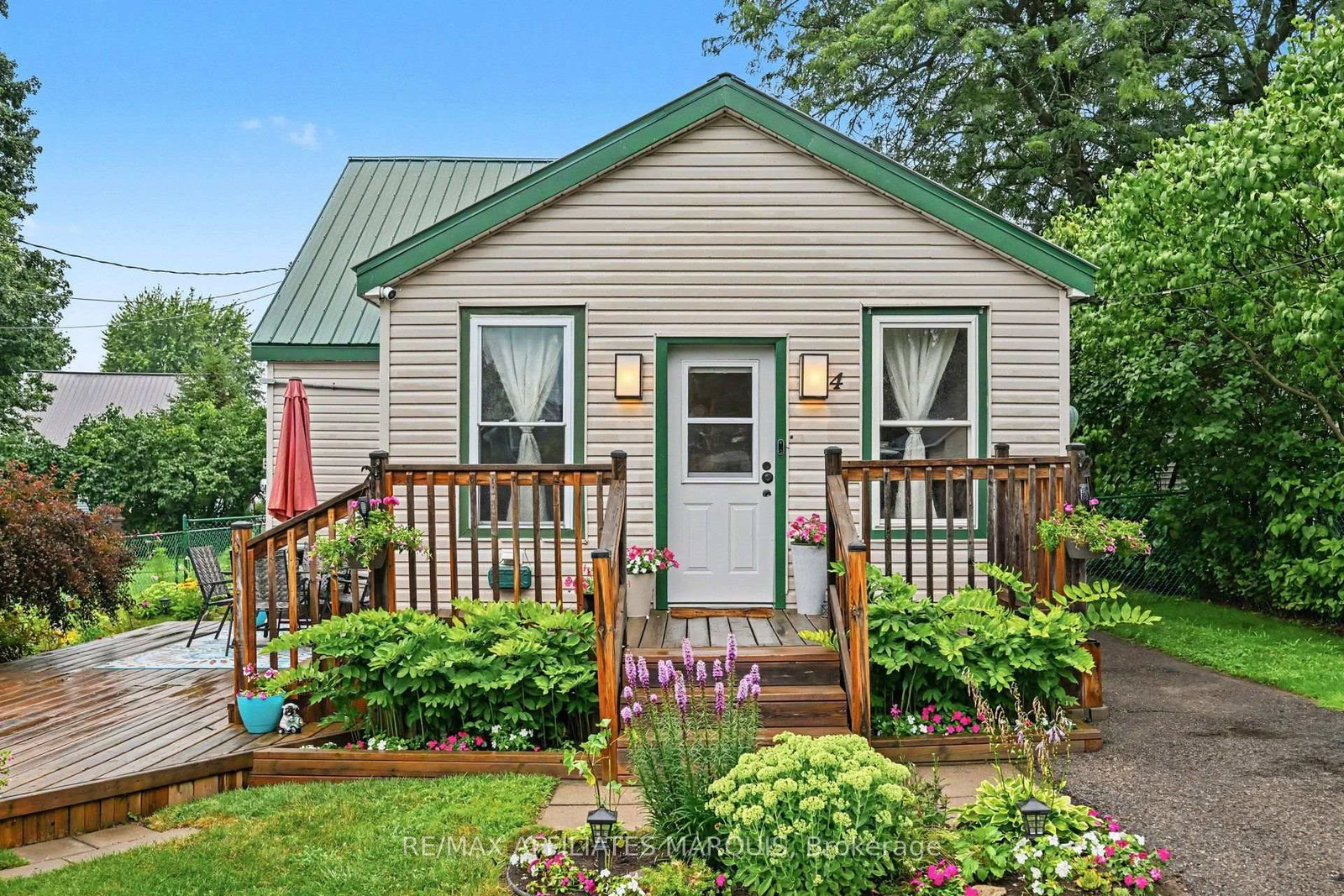 4-lorne-street-smiths-falls-ontario-x13617118
