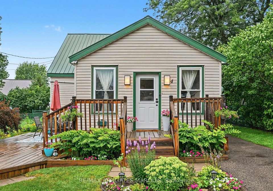 4-lorne-street-smiths-falls-ontario-x13617118