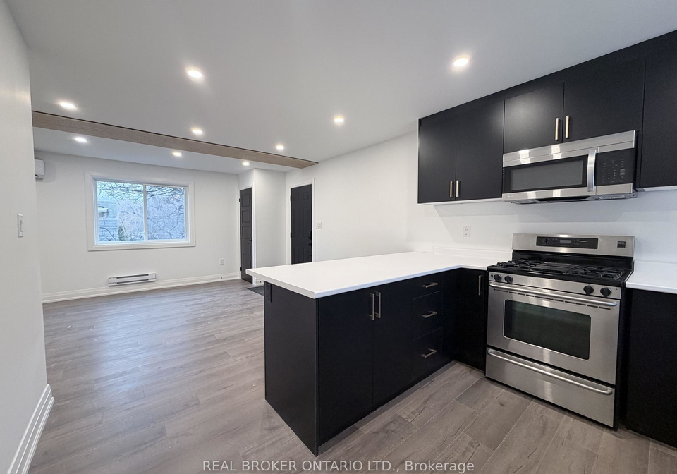 184-ottawa-street-s-hamilton-ontario-x13617142