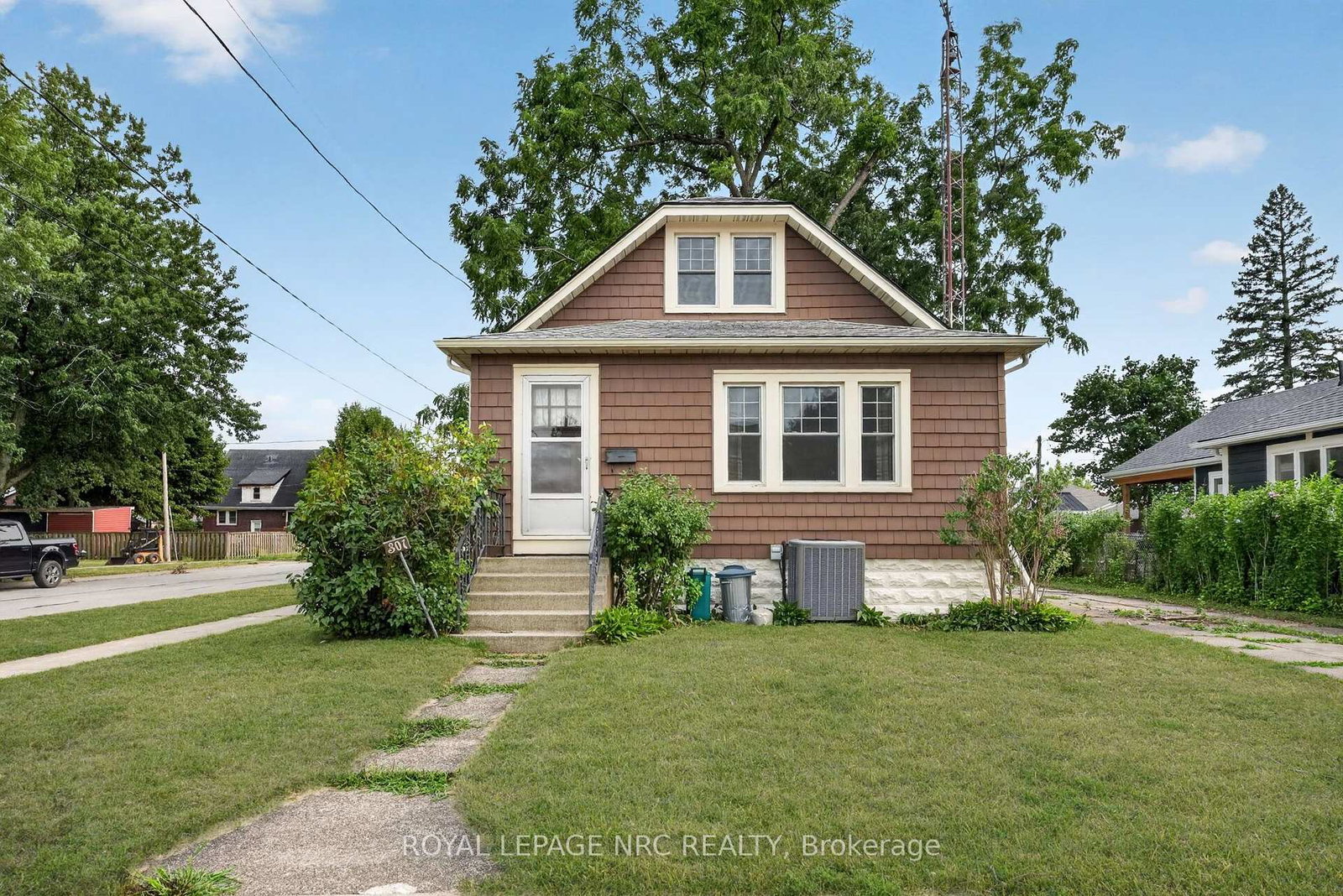 301-dufferin-street-fort-erie-ontario-x13617220