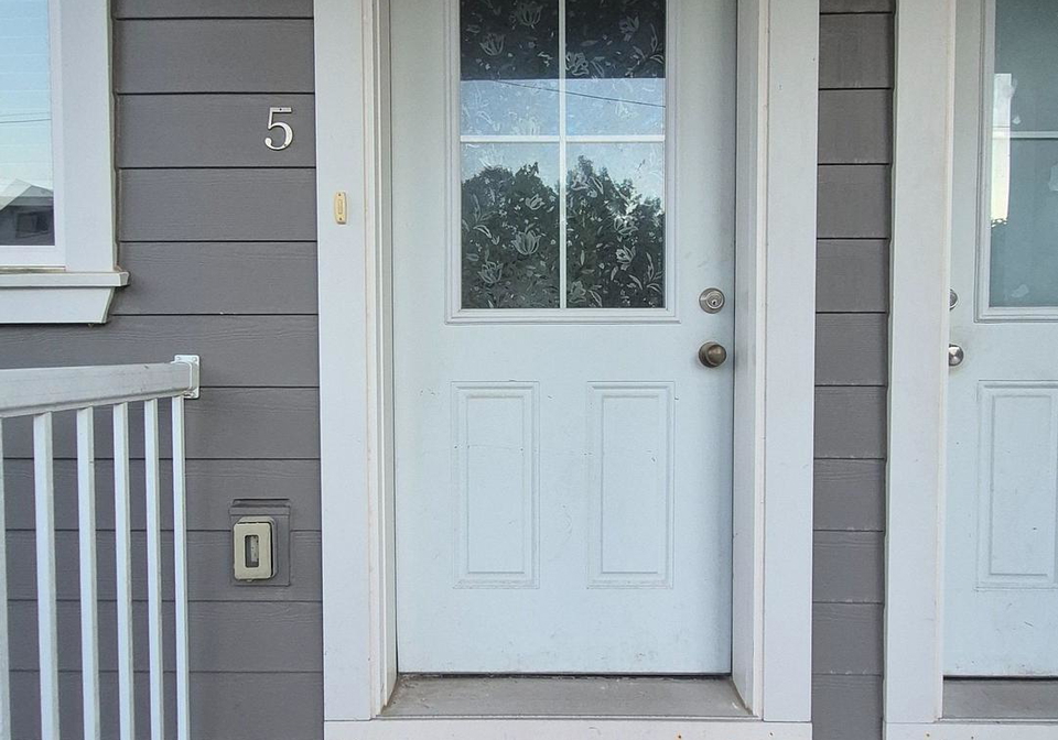 22riddell-street-woodstock-ontario-x13617412