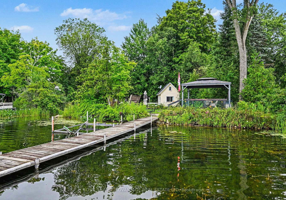 13-b5a-road-rideau-lakes-ontario-x13617470