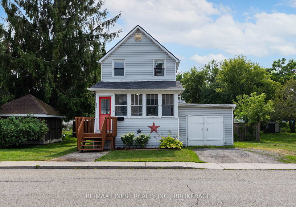 348-charles-street-n-gananoque-ontario-x13617576