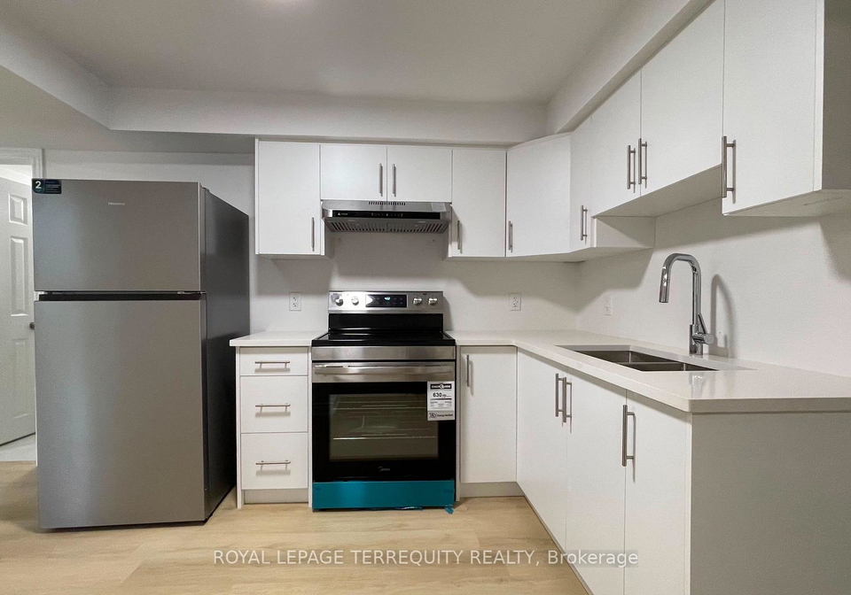 138-cranston-avenue-cambridge-ontario-x13617622