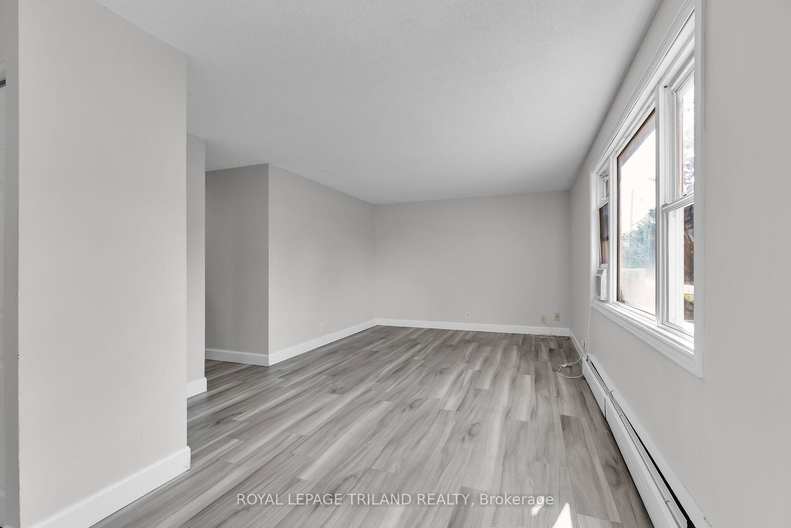 1566-allen-place-london-east-ontario-x13617696