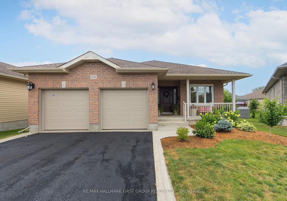 1286-mazzolin-crescent-kingston-ontario-x13617722