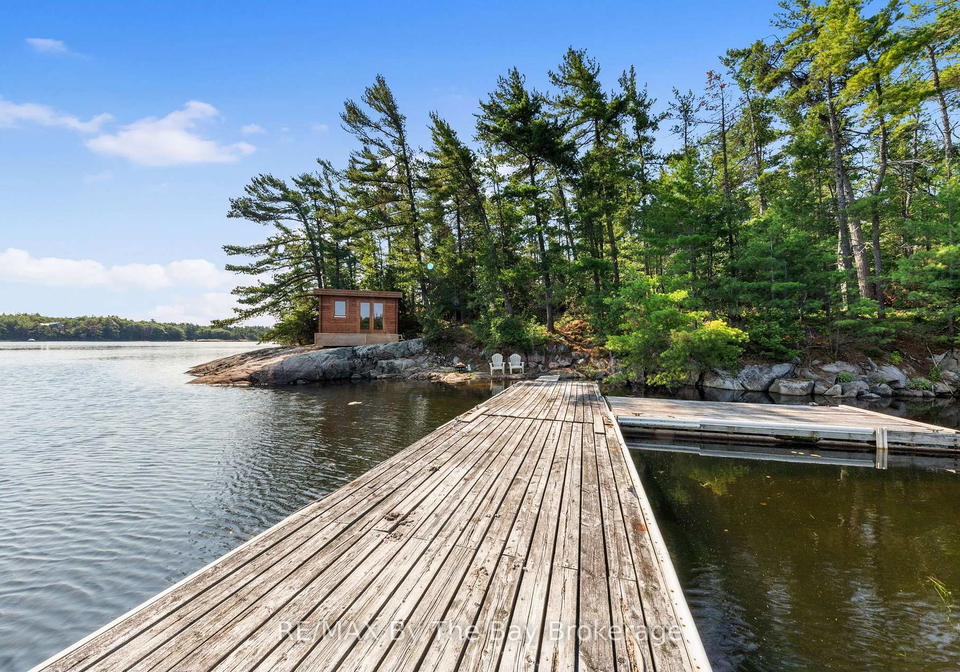 6-island-2050tabassakwa-island-georgian-bay-ontario-x13617758