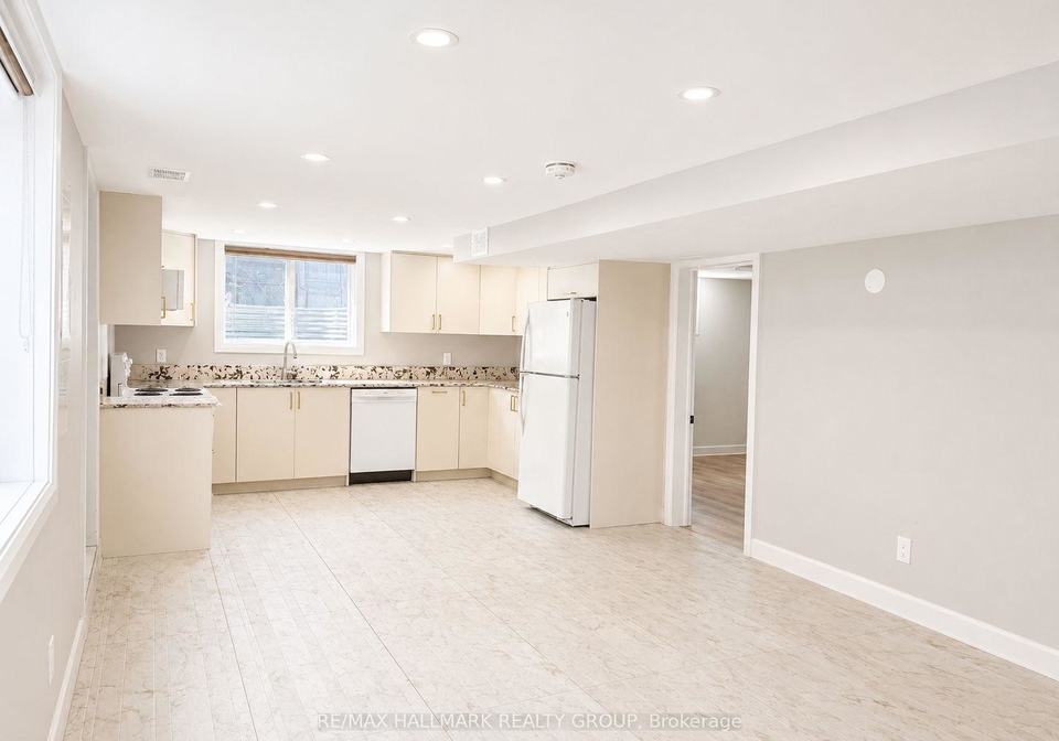 735-borthwick-avenue-ottawa-ontario-x13617864