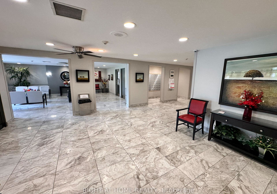 1465-baseline-road-s-ottawa-ontario-x13617896