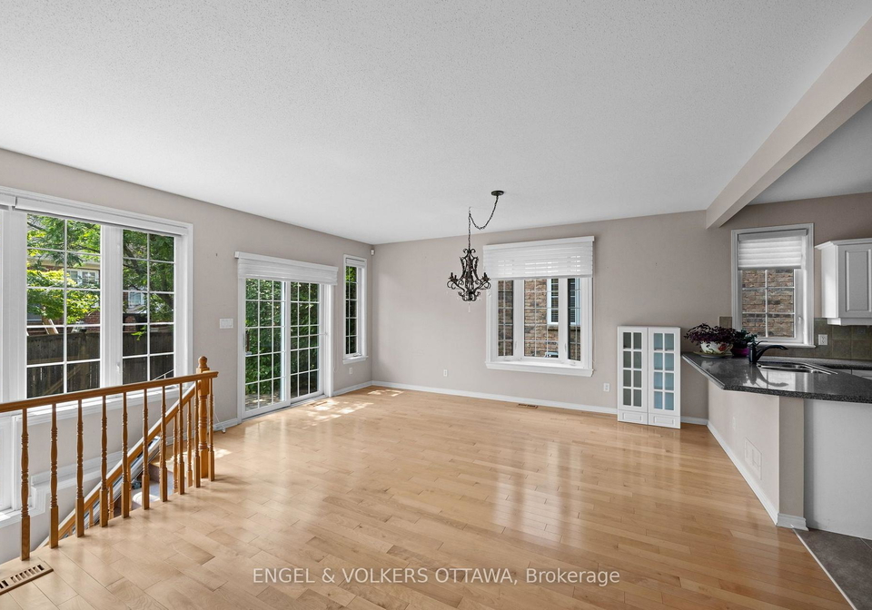 205-cairnsmore-circle-ottawa-ontario-x13617966