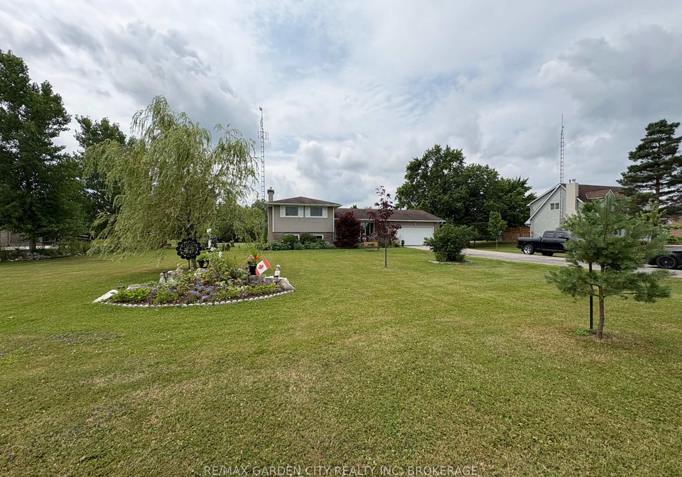 147-cairns-crescent-fort-erie-ontario-x13617996