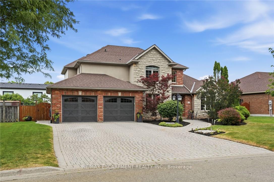 5-manor-crescent-grimsby-ontario-x13618000