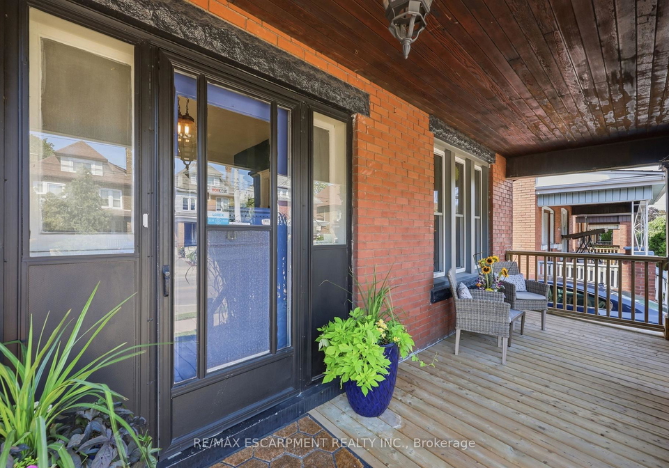 70-gage-avenue-s-hamilton-ontario-x13618050