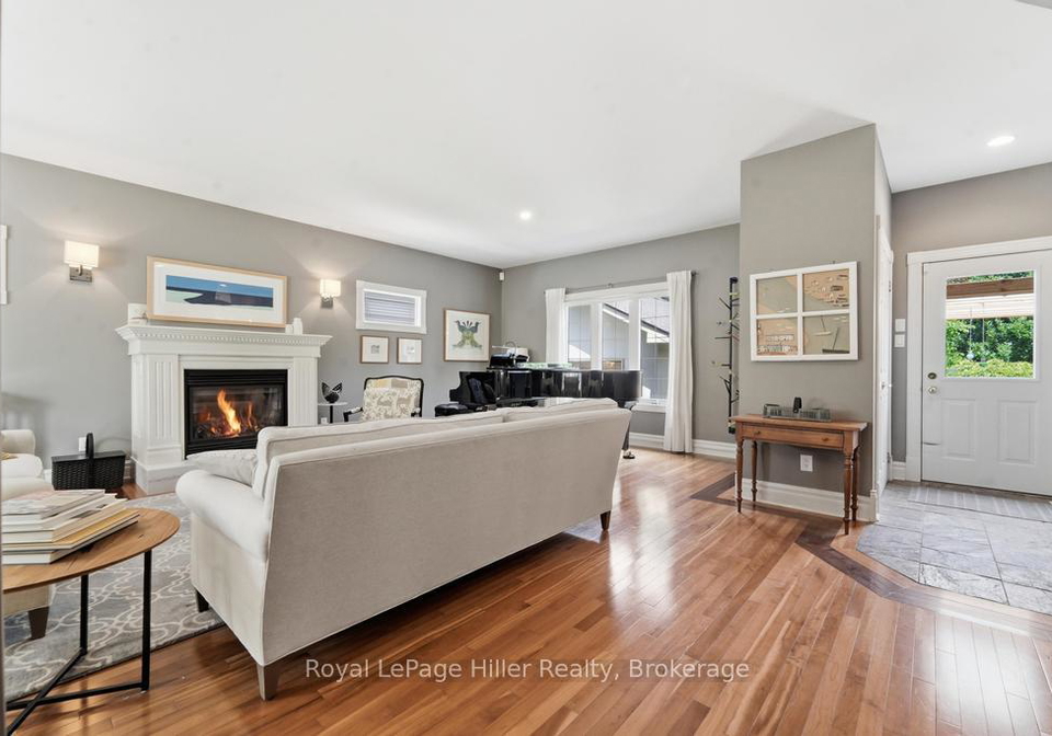 30-centre-street-stratford-ontario-x13618134