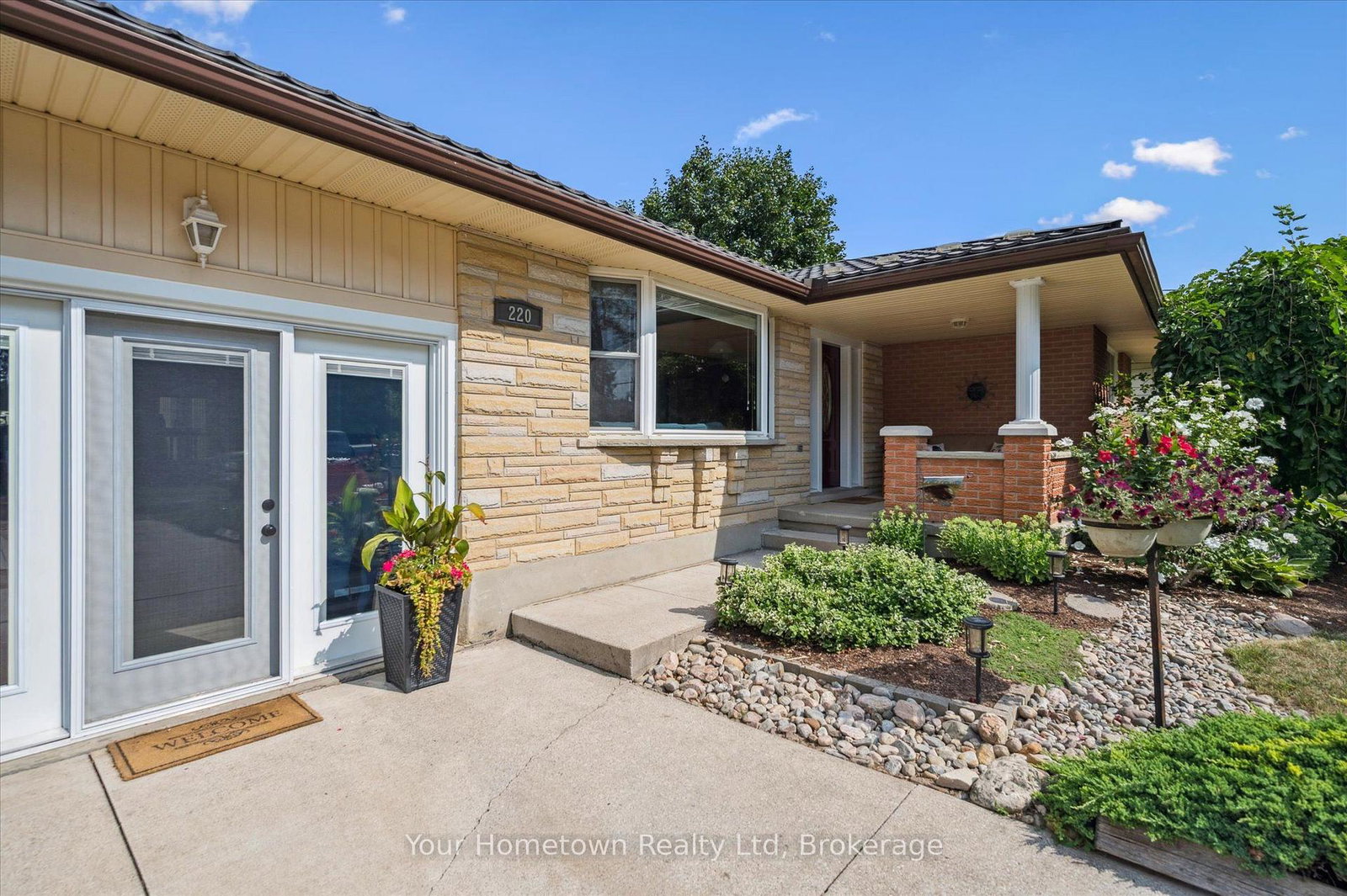 220-colborne-street-centre-wellington-ontario-x13618174