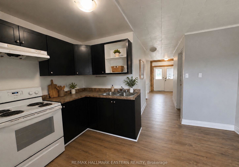 129-main-street-kawartha-lakes-ontario-x13618188