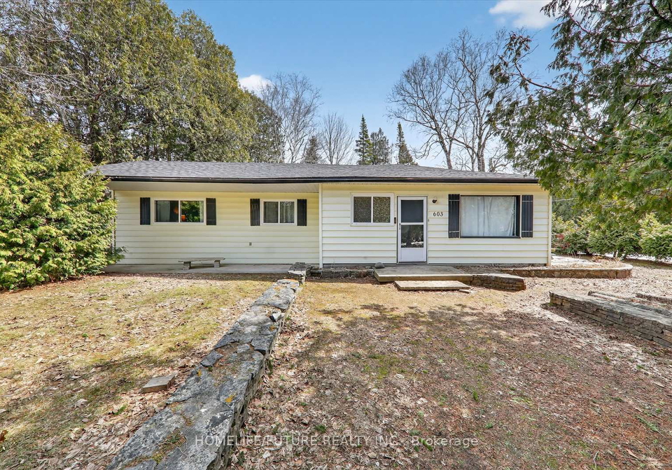 603-third-avenue-n-south-bruce-peninsula-ontario-x13618262