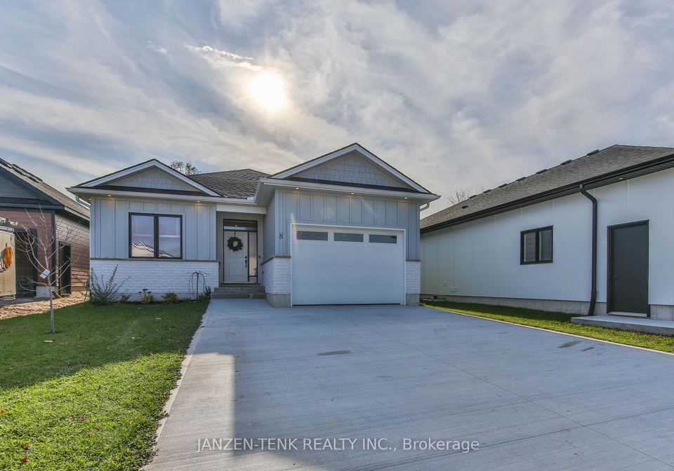 8-charles-court-bayham-ontario-x13618356