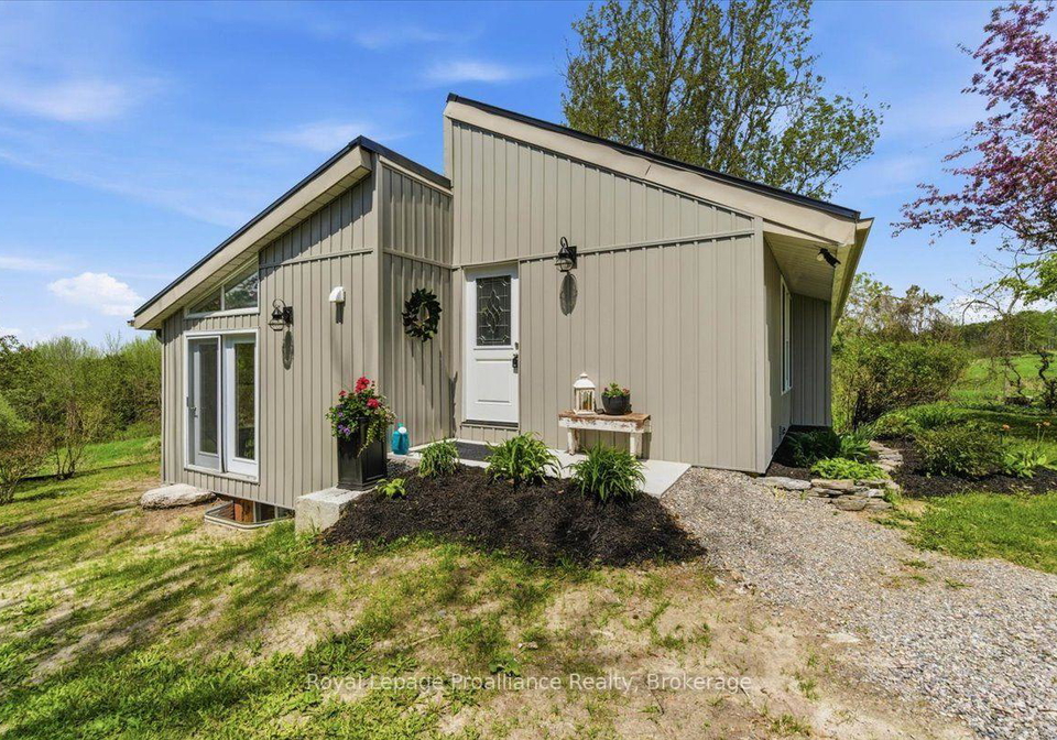 659-moira-road-centre-hastings-ontario-x13618400