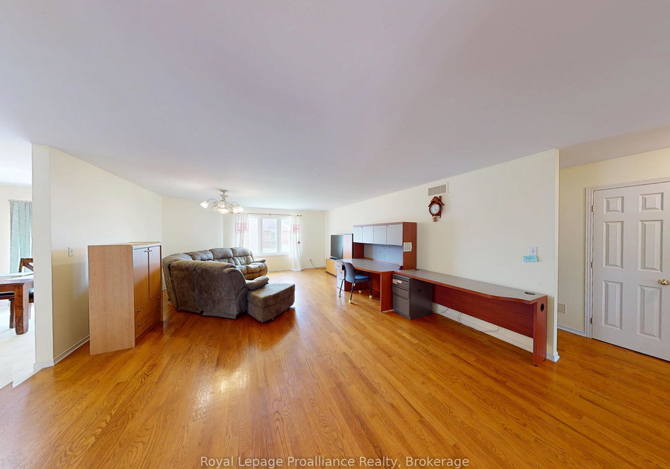 17-sumac-terrace-belleville-ontario-x13618442