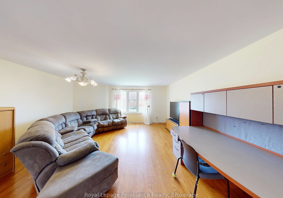 17-sumac-terrace-belleville-ontario-x13618442