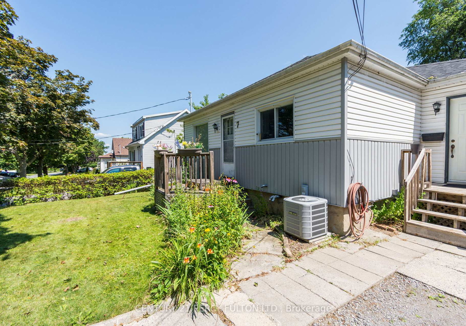 7-valleyview-crescent-belleville-ontario-x13618596