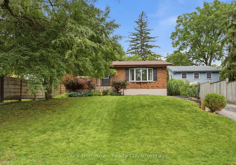 575-blair-street-centre-wellington-ontario-x13618680