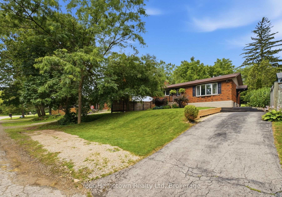 575-blair-street-centre-wellington-ontario-x13618680