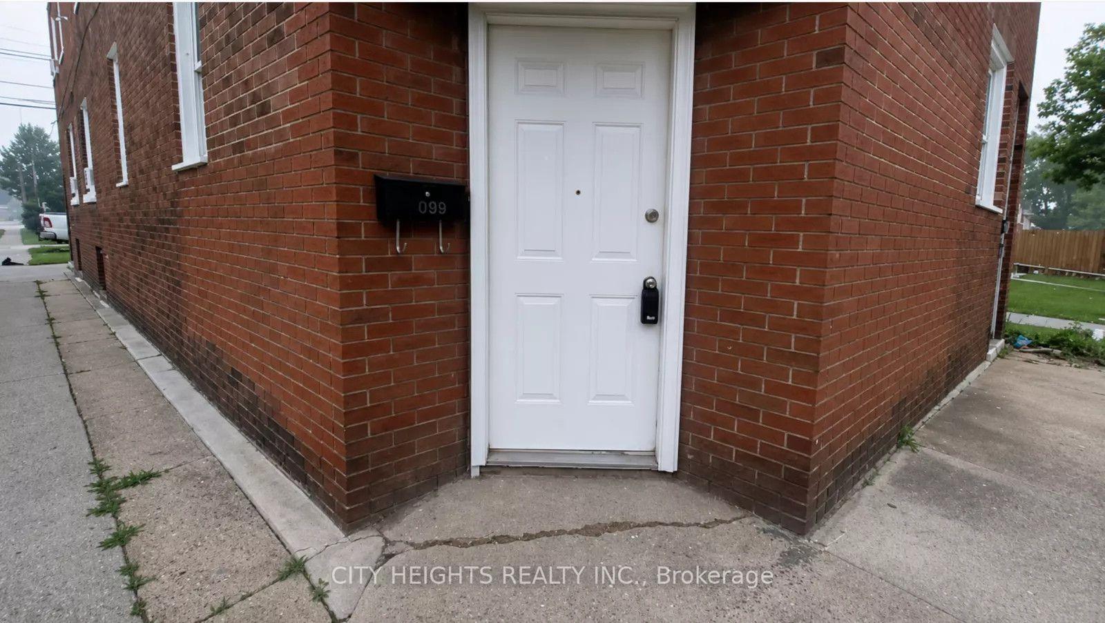 1102-langlois-avenue-windsor-ontario-x13618718
