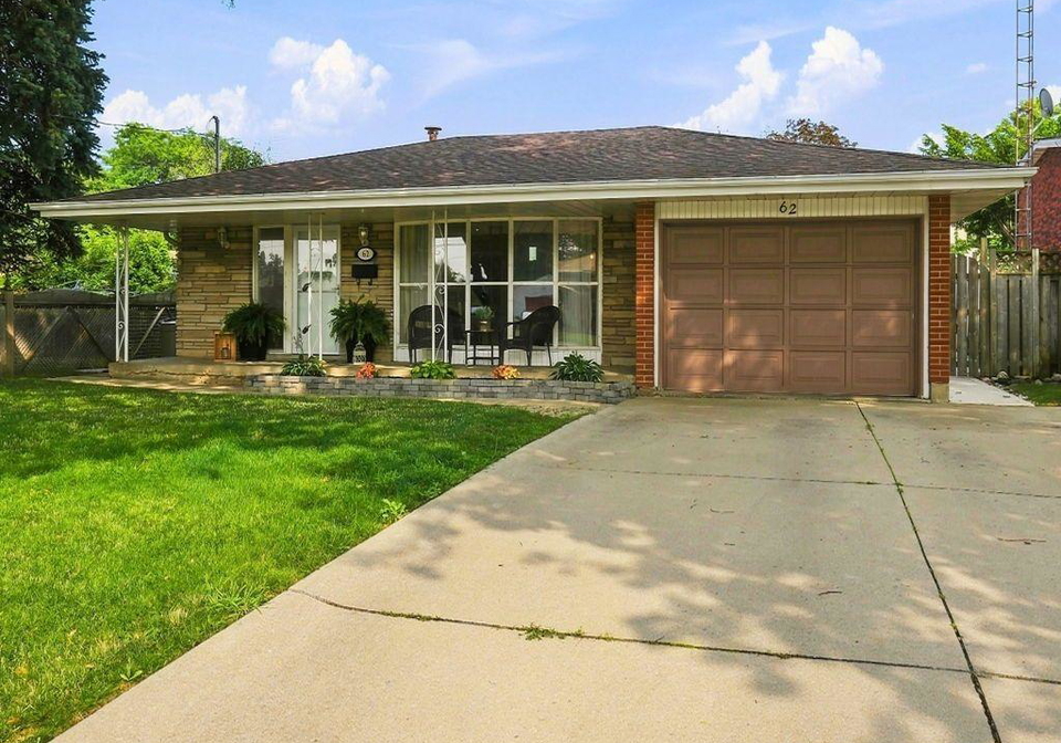 62-owen-place-hamilton-ontario-x13618840