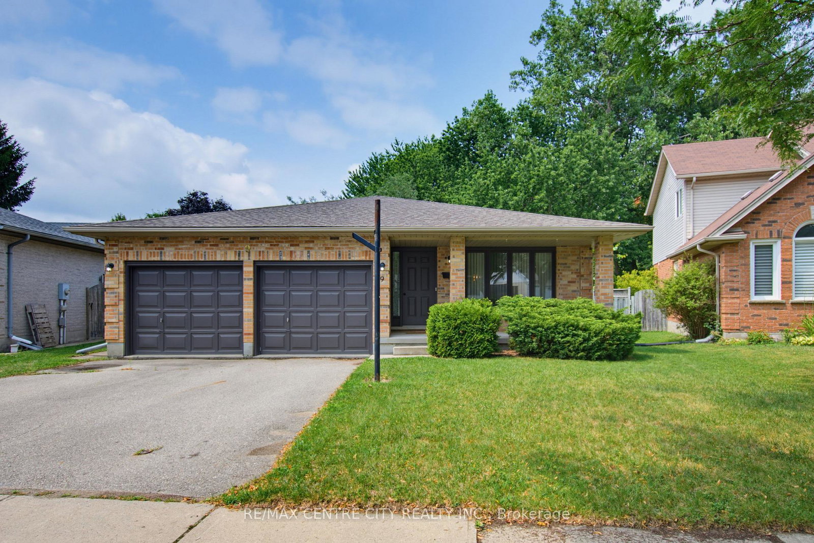 9-yarmouth-drive-london-east-ontario-x13618988