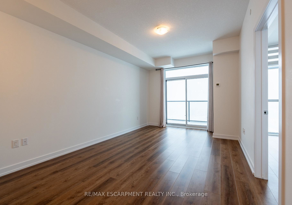 450-dundas-street-e-hamilton-ontario-x13619120