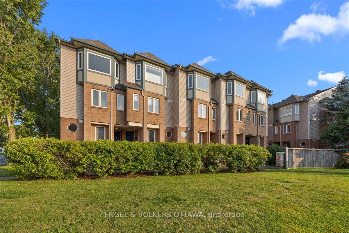 2820-baseline-road-ottawa-ontario-x13619230