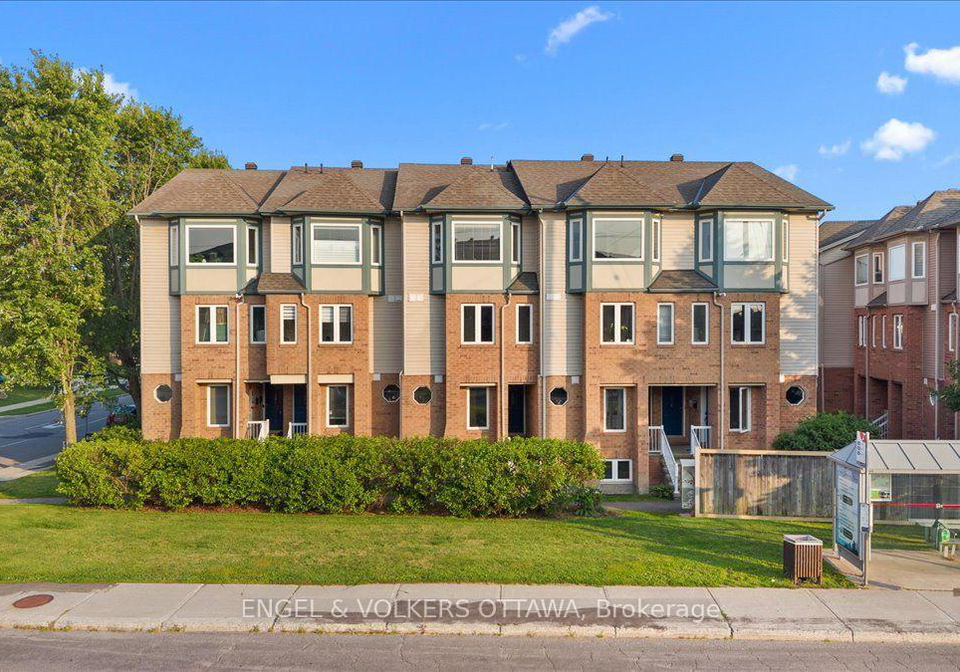 2820-baseline-road-ottawa-ontario-x13619230