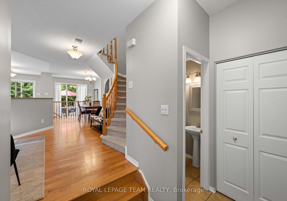 6-folison-street-ottawa-ontario-x13619346