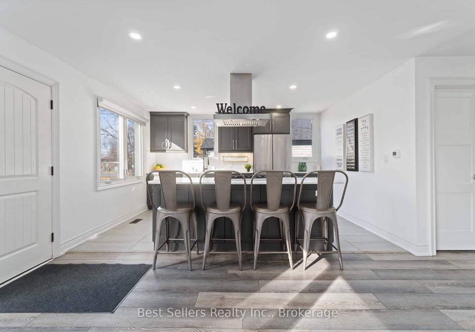 599-beach-boulevard-hamilton-ontario-x13619526