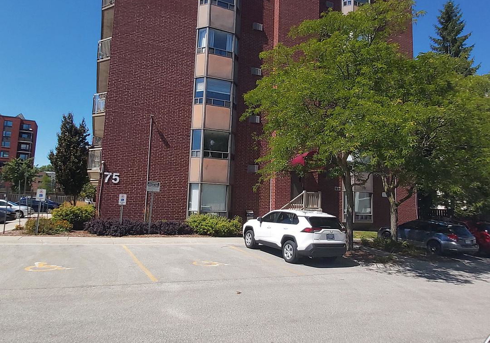 75-huxley-street-london-south-ontario-x13619530