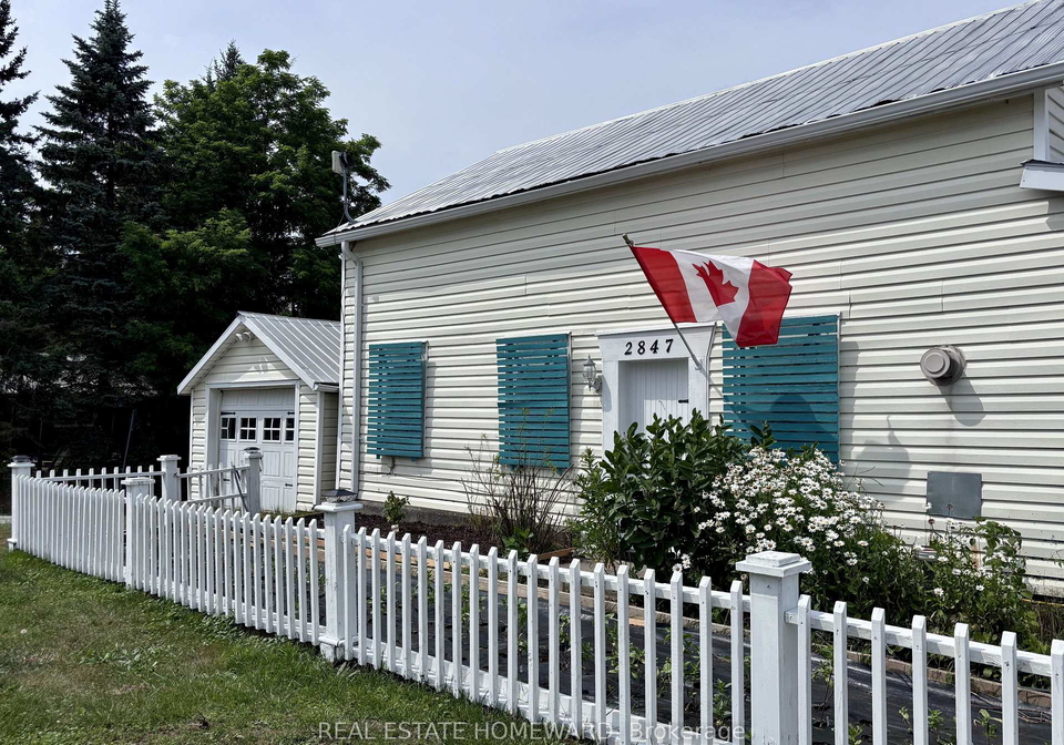 2847-county-road-10-prince-edward-county-ontario-x13619572