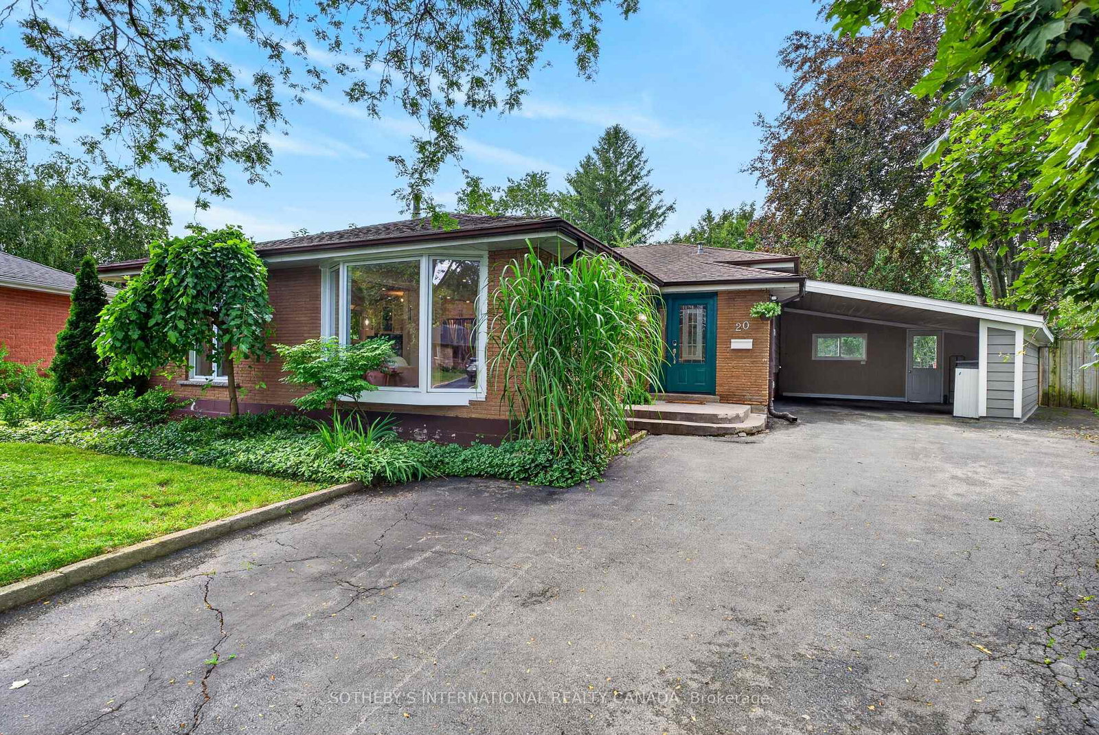 20-monarch-court-hamilton-ontario-x13620160