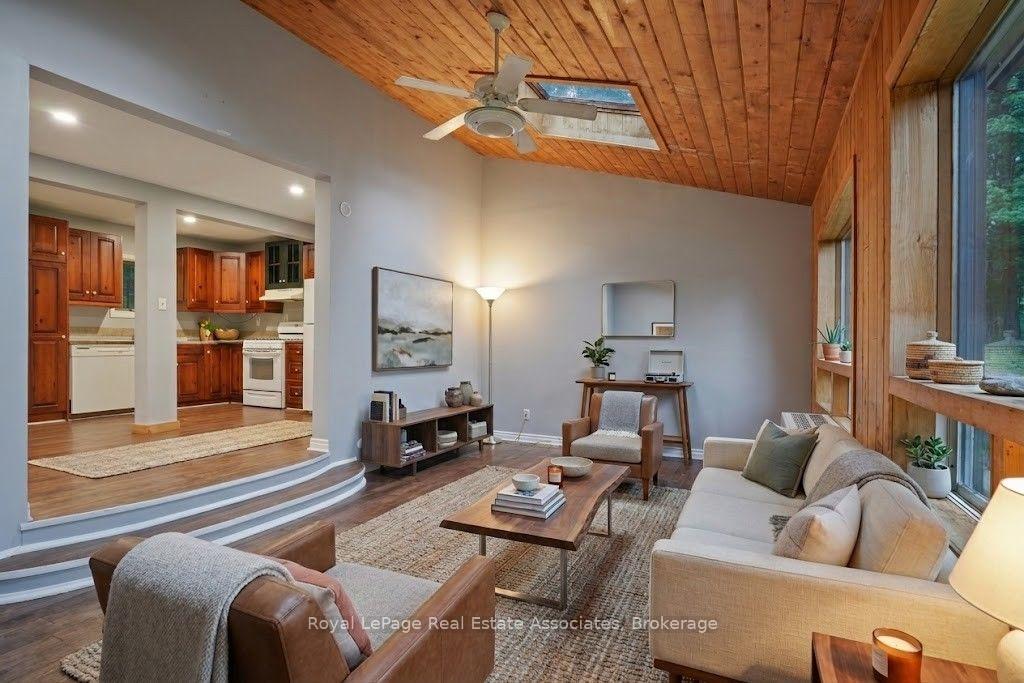 5301-620-highway-wollaston-ontario-x13620186