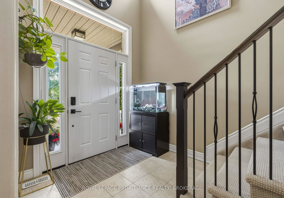 92-windermere-boulevard-loyalist-ontario-x13620364